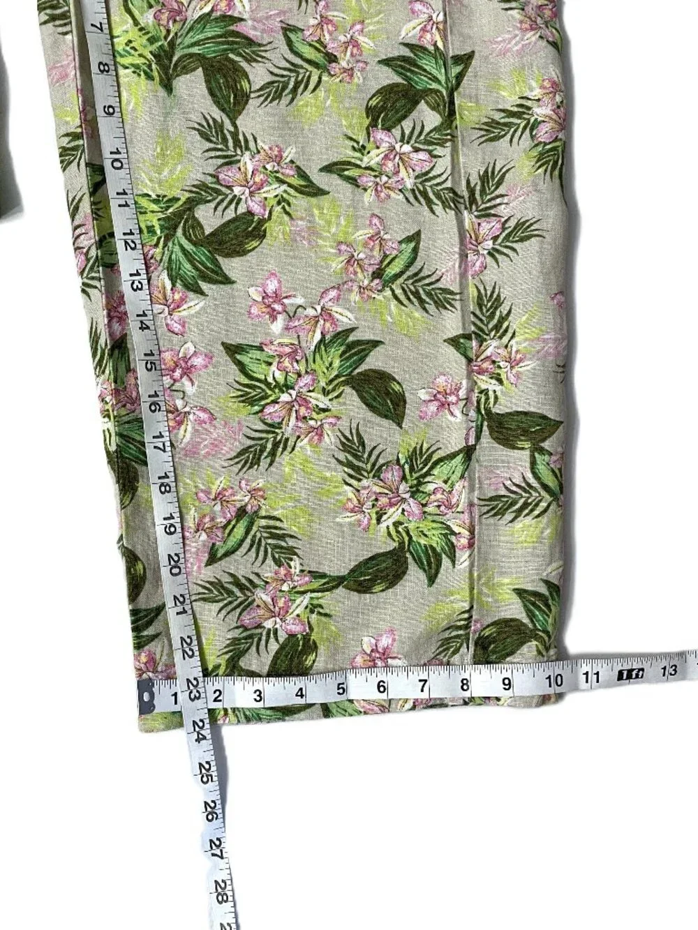 J. Jill Love Linen Cropped Capri Pants Medium Pull On Floral Tropical Pockets
